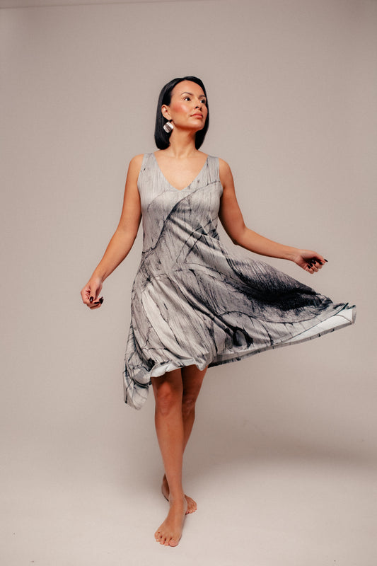 X̱aadas Gyaa'angaa Thalia Asymmetrical Hem Dress