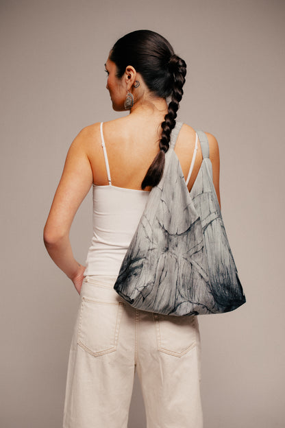 X̱aadas Gyaa'angaa Tulip Bag